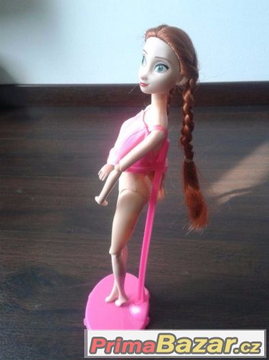 Stojan na panenky barbie, monster, frozen, zvonilka