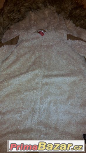 Zimní bunda HM s kapucí, značkový svetřík Gas v. M