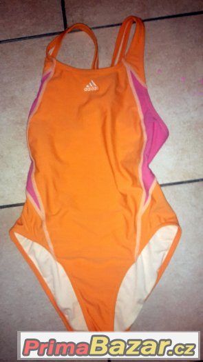 divci-znackove-plavky-adidas-orig-v-140-146-pouzivane