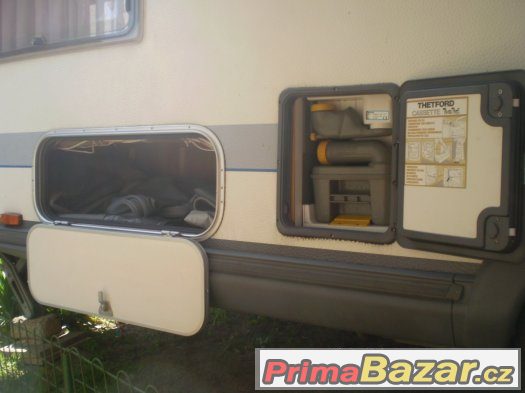 Karavan Karavan