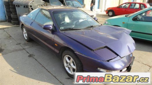 Díly ze dvou vozů Ford Probe