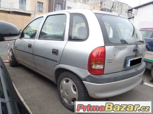 Opel corsa 1.0 1998