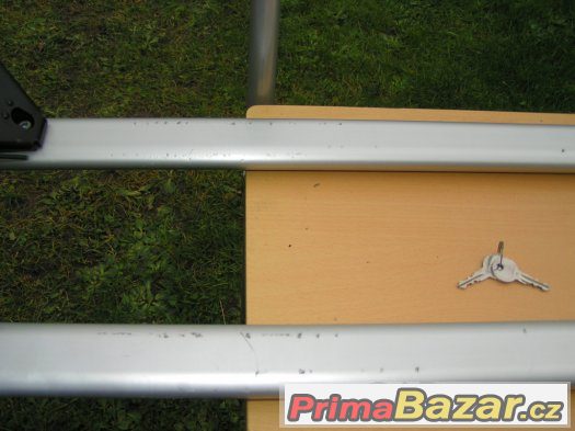 ORIGINÁL střešní nosič Opel Astra H combi (05-07) ORIGINÁL střešní nosič Opel Astra H combi (05-07)