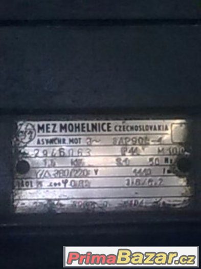 patkový elektromotor MEZ Mohelnice 380v,1,5kw,
