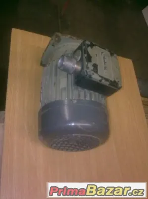 přírubový el.motor bauknecht 380v,0,25kw