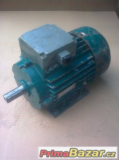 elektromotor patkový 380/220V,3kw,2880ot/min.