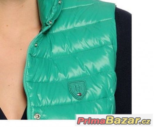 Orignál vesta Tommy Hilfiger vel. M NOVÁ PC 4199,--Kč Orignál vesta Tommy Hilfiger vel. M NOVÁ PC 4199,--Kč