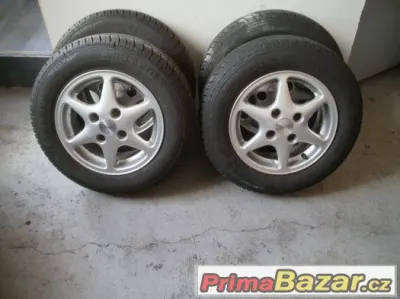 Prodám alu kola Renault pneu letní Barum 165/70-13 stav 99%