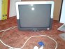 crt-monitor-hyundai-17