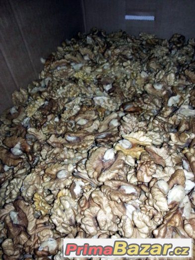 Vyloupané vlašské ořechy letošní