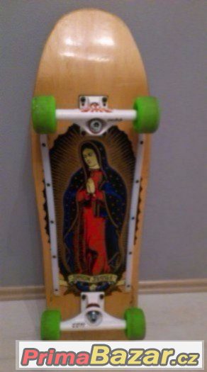 skateboard-santa-cruz