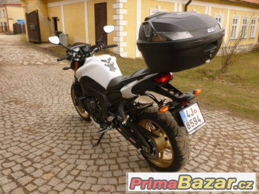 Yamaha FZ 8 Rok 2011 ABS