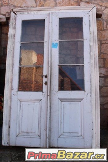 Historické kazetové dvoukřídlé dveře č.46