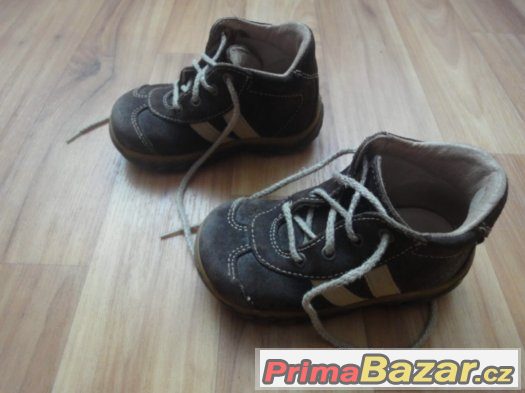 Značkové dětské boty Pegres vel. 22. Délka stélky cca 13,5cm