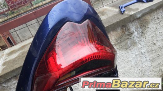 Suzuki GSF 1250 r.v. 2008 - podsedlovy plast Suzuki GSF 1250 r.v. 2008 - podsedlovy plast