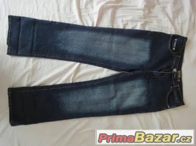 nové džíny Best Green, velikost 38, pas 46cm, boky 56cm. Pře