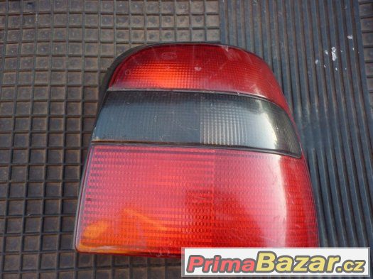 Škoda Felicia plech pod zadní světlo originál levně Škoda Felicia plech pod zadní světlo originál levně