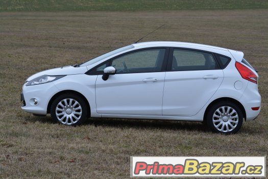 Krásný Ford Fiesta -nebouraný,se servisní knížkou,původ ČR