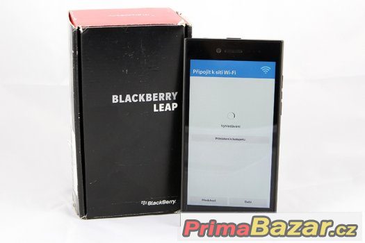 Mobilní telefon: BlackBerry Leap