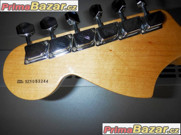 FENDER Yngwie Malmsteen Stratocaster FENDER Yngwie Malmsteen Stratocaster