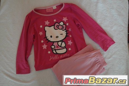 pyžamo hello kitty 98-104 - cca 3-4 roky+