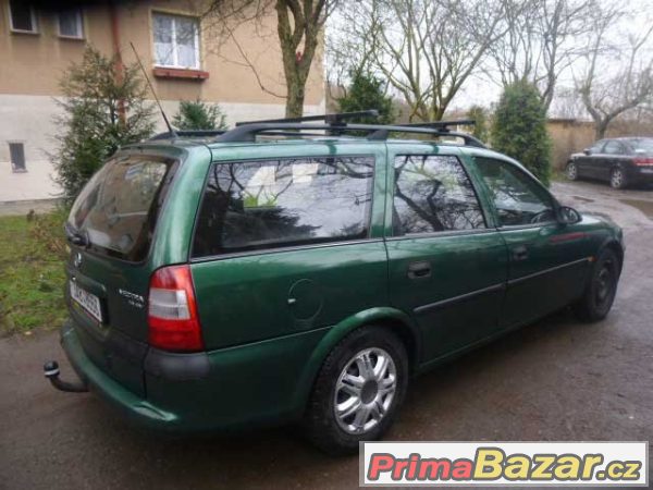 Zachovalý Opel Vectra combi EB 11 Zachovalý Opel Vectra combi EB 11