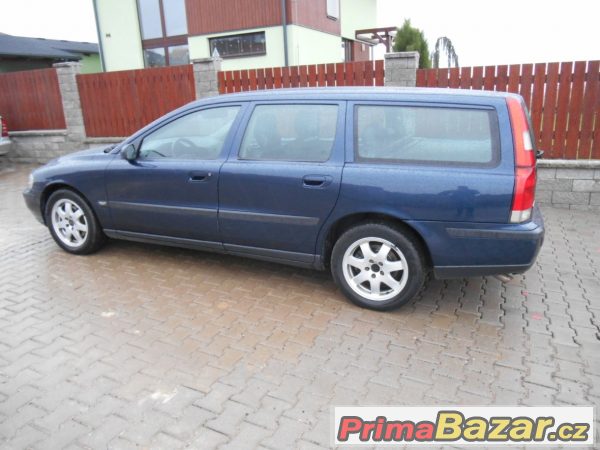 Volvo V70 2.4 D5 automat 