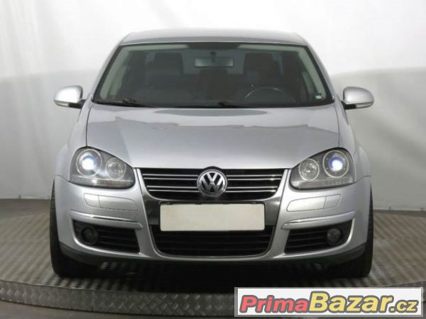 VW Jetta, 2.0 FSI Nové v ČR, Sedan/Saloon, Benzín VW Jetta, 2.0 FSI Nové v ČR, Sedan/Saloon, Benzín