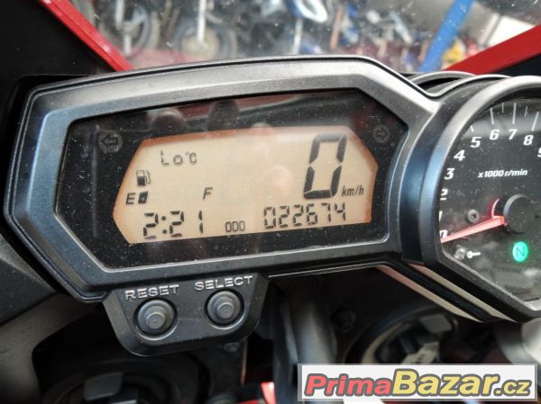 Yamaha FZ 1 Fazer, silniční cestovní