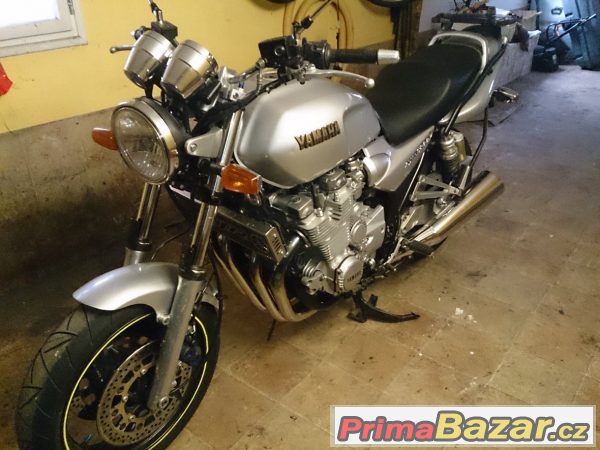 Yamaha XJR1300