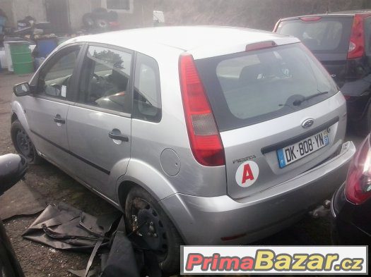 Fiesta 1.4 TDCi rok 2005 - motor OK , vcelku na dily