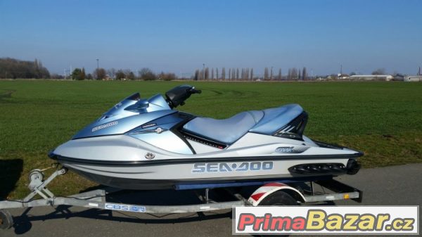 Vodní skútr Sea - Doo, GTX Limited, rok výroby