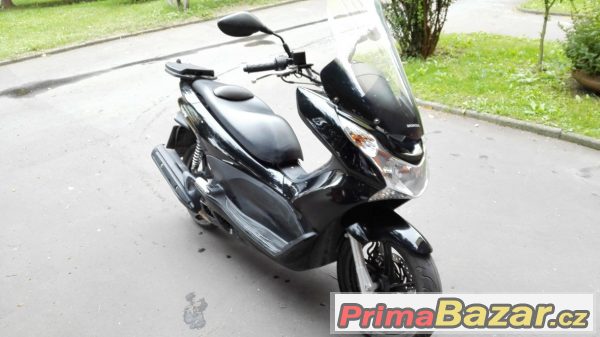 skutr-honda-pcx-125