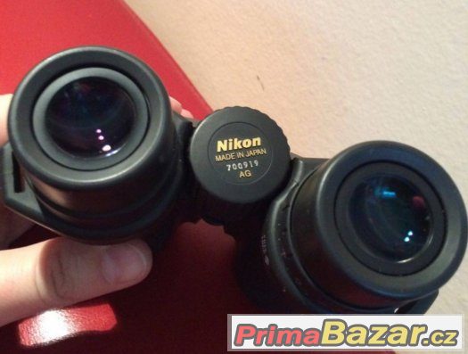 Dalekohled Nikon High Grade 10x32 p.c. 33500