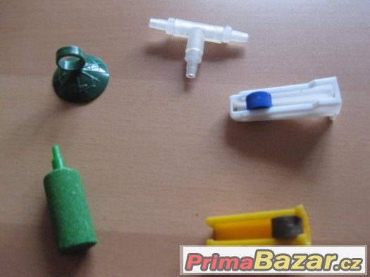 Prodám drobnosti akvaristika Prodám drobnosti akvaristika