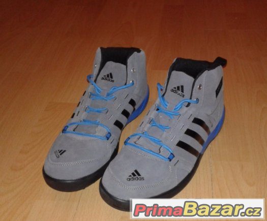 Adidas Daroga outdoor zimní velikost UK 9