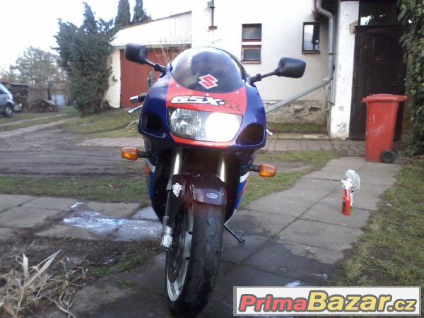 Suzuki gsx-r 750 srad