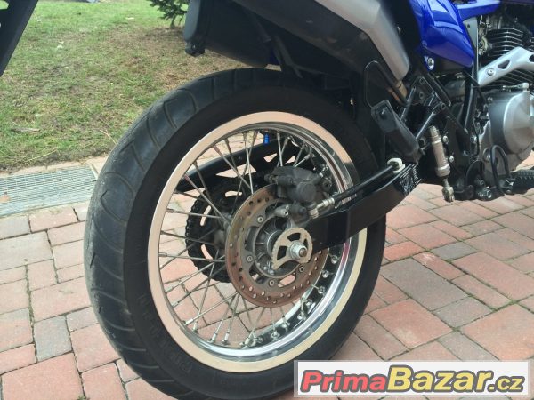 Suzuki DR 125 SM Suzuki DR 125 SM
