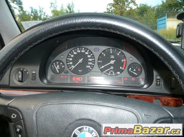 Spolehlivé BMW 525TDS  e39