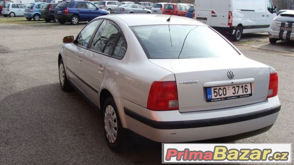 Volkswagen Passat, 1.6i AUTOMAT, sedan, benzín