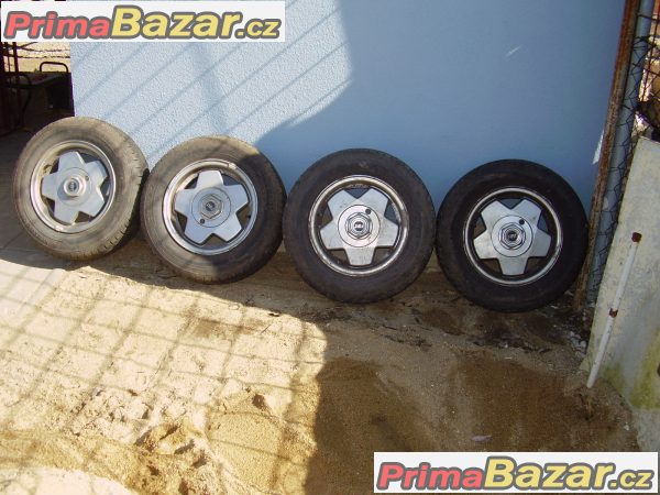 Prodám 4ks letních pneu. Prodám 4ks letních pneu.