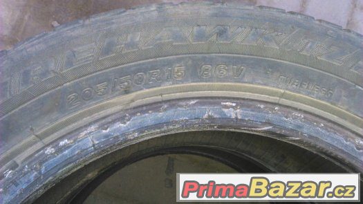 Gumy 205/50 R15