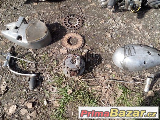 Prodám 2 motory JAWA PIONÍR + náhradni dily Prodám 2 motory JAWA PIONÍR + náhradni dily