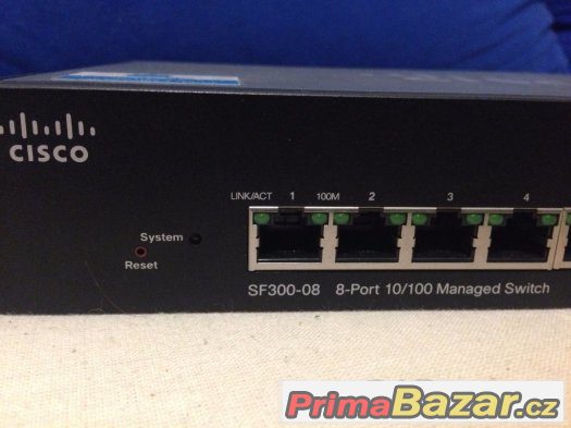 Poloprofesionální Cisco Switch SF300-08