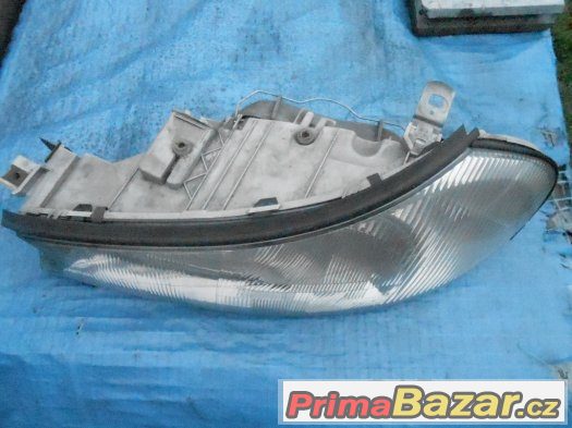 prodam-l-predni-svetlo-na-ford-mondeo-99