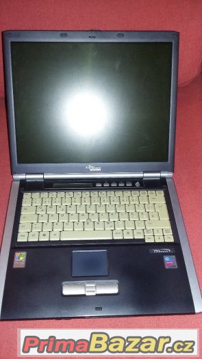 Notebook Fujitsu Siemens E8010, Win XP SP3 32bit