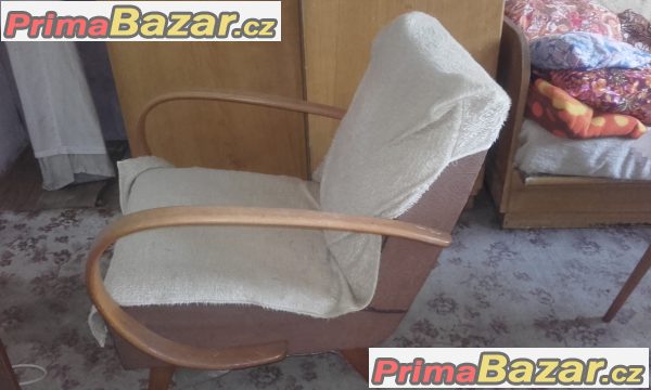 Prodám 2 ks retro křesel a nebo celý set stul, gauč,kresla