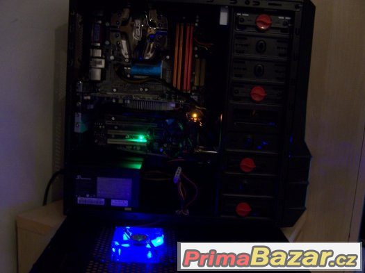 HERNÍ ČTYŘJÁDRO 2.4GHz, 8GB RAM, 640GB HDD, HD6770 1GB