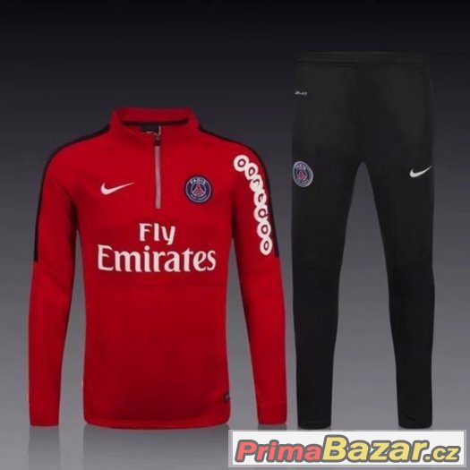 Paris Saint Germain souprava