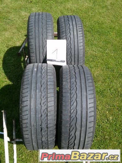 Letní pneu  DUNLOP SP SPORT 01  205/60 R15  91V